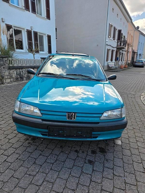 Gebraucht Peugeot 306 89 PS (65 kW) 1996 Andere farben Limousine