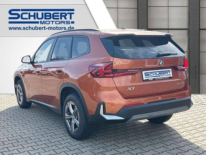 Gebraucht BMW X1 156 PS (114 kW) 2023 Orange SUV