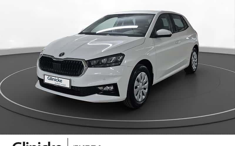 Weiß Neu 2025 Skoda Fabia Selection Kleinwagen | 21.499 € (Fairer Preis) - Bild 1/4