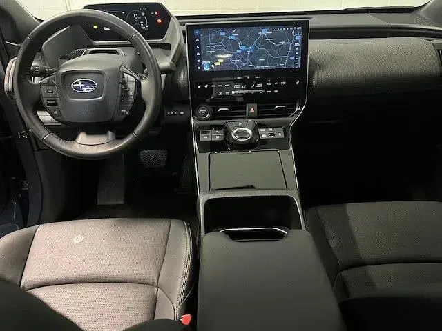 Gebraucht Subaru Solterra 160 kW (218 PS) 2023 Blau SUV