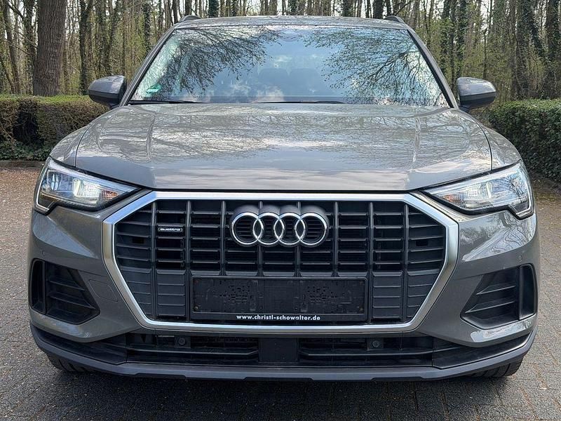 Gebraucht Audi Q3 Basis 150 PS (110 kW) 2020 Grau SUV