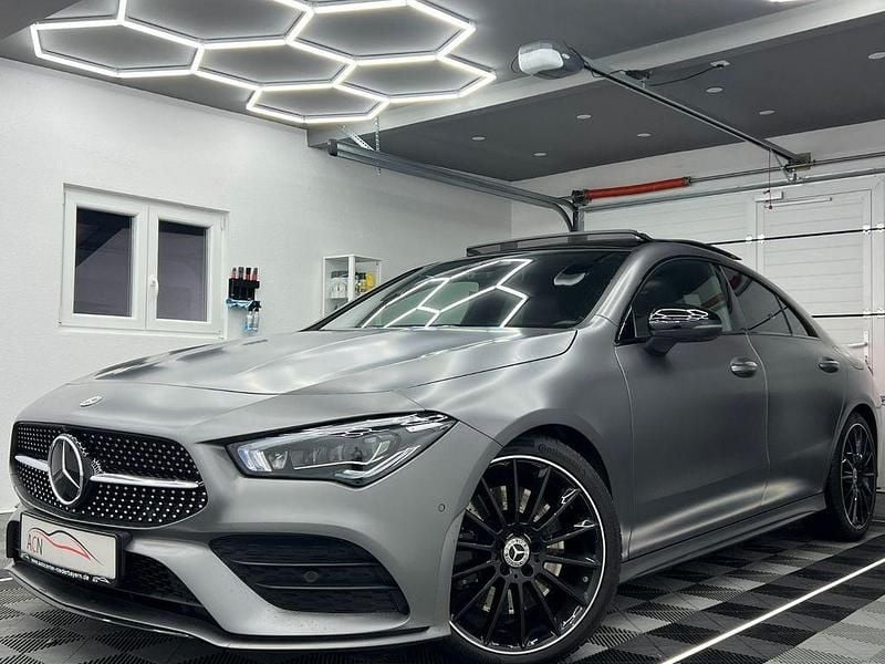 Grau Gebraucht 2020 Mercedes CLA250 AMG line Limousine | 34.950 € (Etwas zu teuer) - Bild 1/4