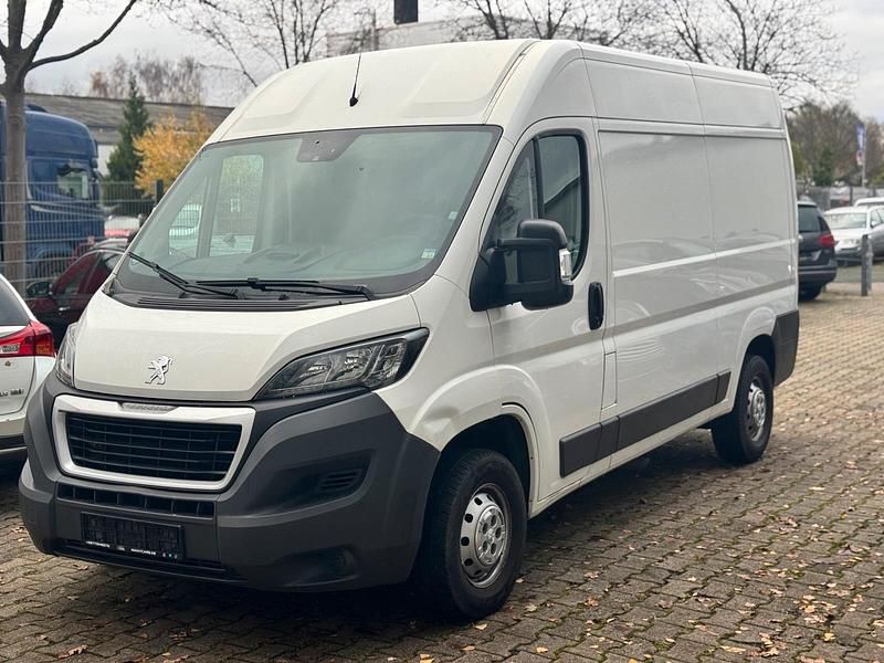 Weiß Gebraucht 2016 Peugeot Boxer S Van | 9.890 € (Fairer Preis) - Bild 1/4
