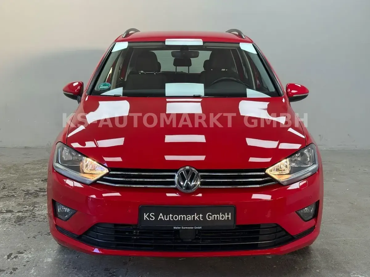 Gebraucht VW Golf Sportsvan R 110 PS (80 kW) 2017 Rot Van / Kleinbus