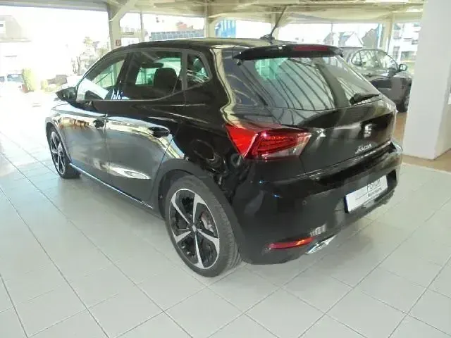Gebraucht Seat Ibiza FR 116 PS (85 kW) 2024 Mitternachtsschwarz Kleinwagen