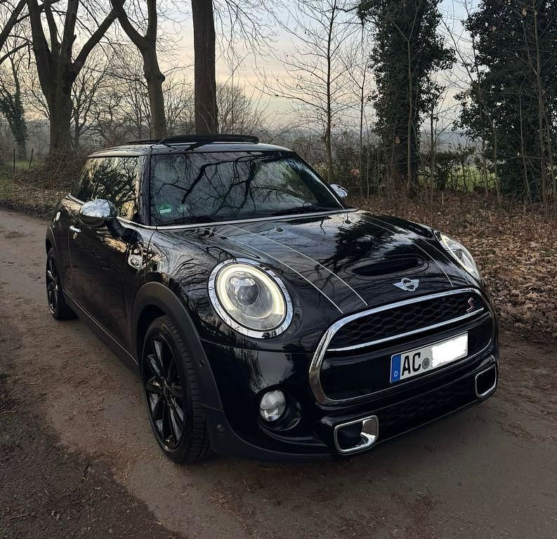 Gebraucht Mini Cooper S 192 PS (141 kW) 2017 Schwarz Kleinwagen