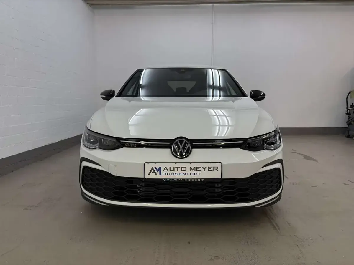 Gebraucht VW Golf VIII Sound 245 PS (180 kW) 2024 Pure white Limousine