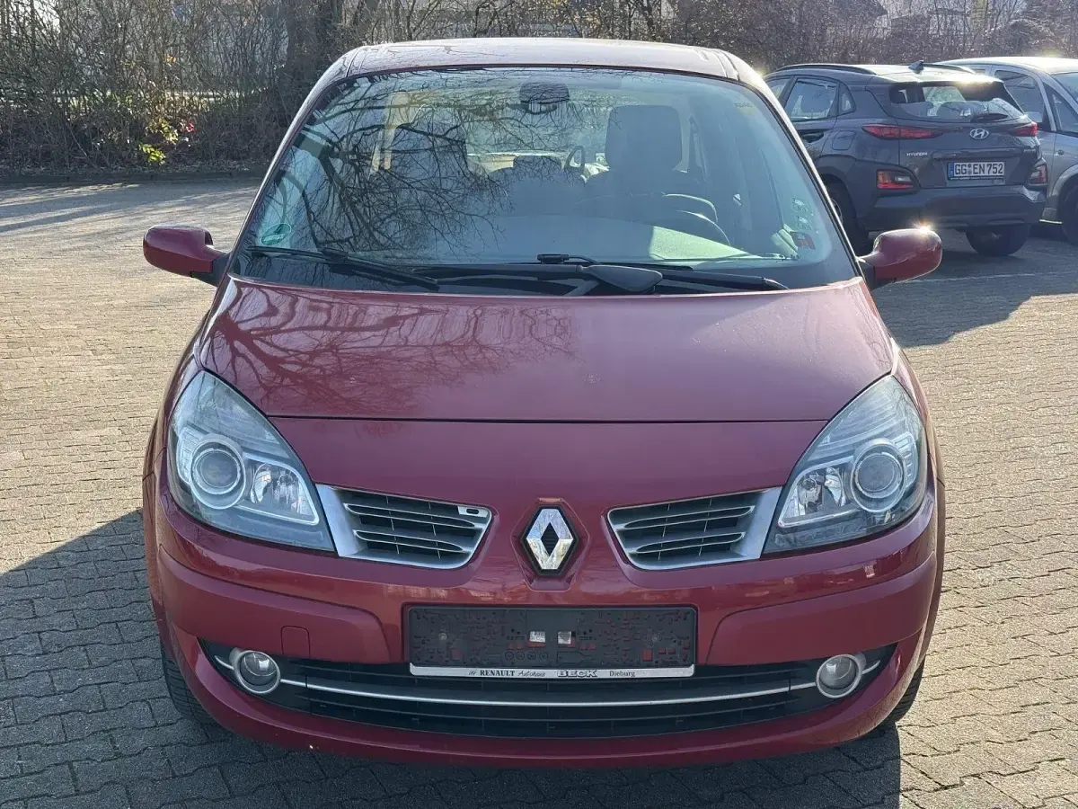Gebraucht Renault Scenic E-Tech Avantage 111 PS (81 kW) 2009 Rot Van / Kleinbus