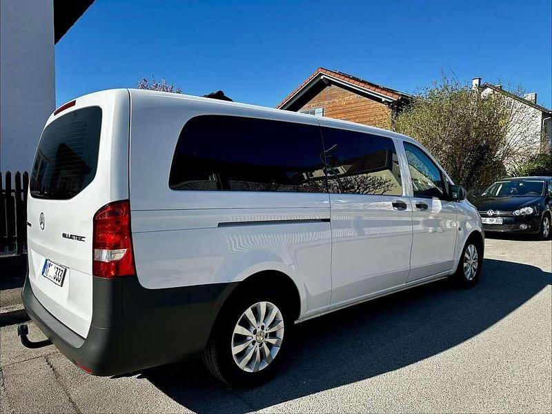 Gebraucht Mercedes Vito 114 PS (83 kW) 2016 Weiß Van