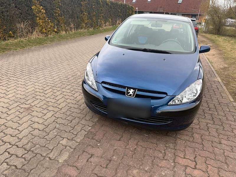 Gebraucht Peugeot 307 90 PS (66 kW) 2005 Blau Limousine
