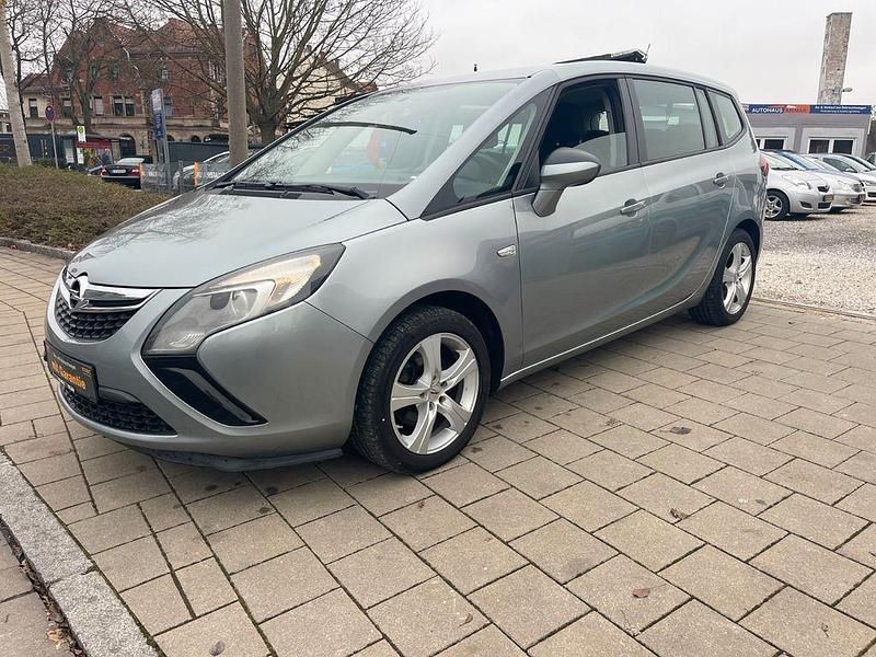 Gebraucht Opel Zafira Tourer Selection 140 PS (102 kW) 2015 Grau Van / Kleinbus