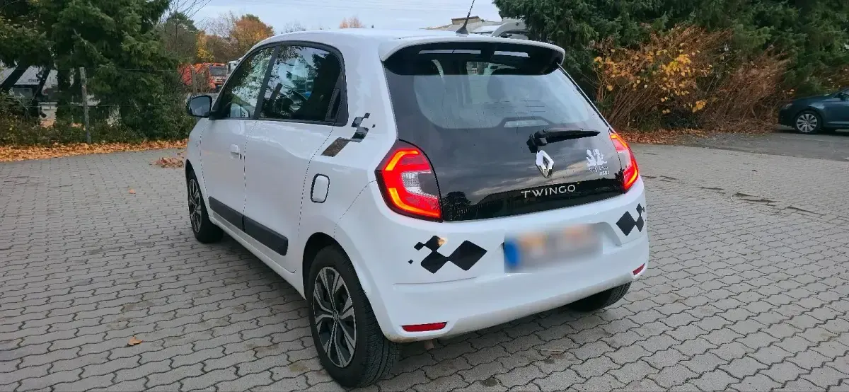 Gebraucht Renault Twingo 69 PS (50 kW) 2022 Weiß Kleinwagen