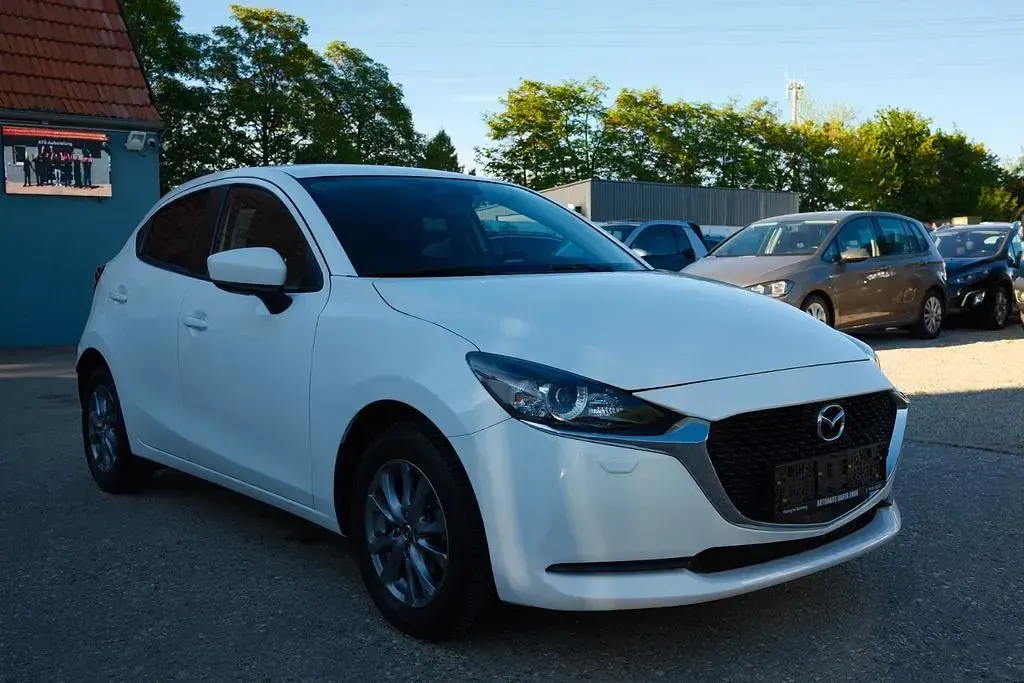 Gebraucht Mazda 2 Exclusive-Line 90 PS (66 kW) 2023 Weiß Kleinwagen