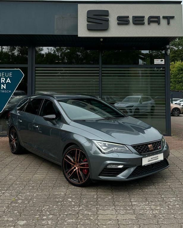 Gebraucht Cupra Leon 300 PS (220 kW) 2018 Grau Limousine