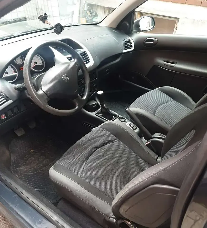 Gebraucht Peugeot 206+ 60 PS (44 kW) 2009 Kleinwagen