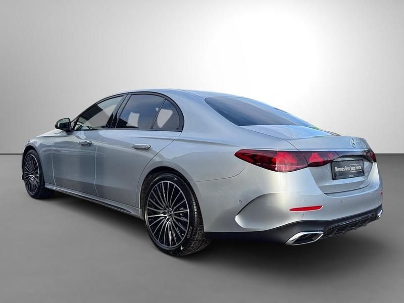 Gebraucht Mercedes E200 Premium 204 PS (150 kW) 2025 Silber Limousine