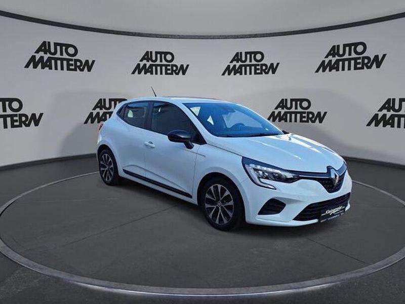 Gebraucht Renault Clio V Equilibre 91 PS (66 kW) 2022 Arktisweiß Limousine
