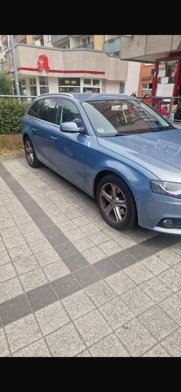 Blau Gebraucht 2011 Audi A4 Kombi | 6.500 € (Superpreis) - Bild 1/4