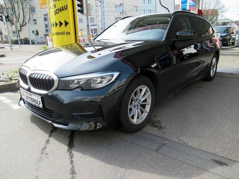 Gebraucht BMW 318 Advantage 150 PS (110 kW) 2020 Schwarz Kombi