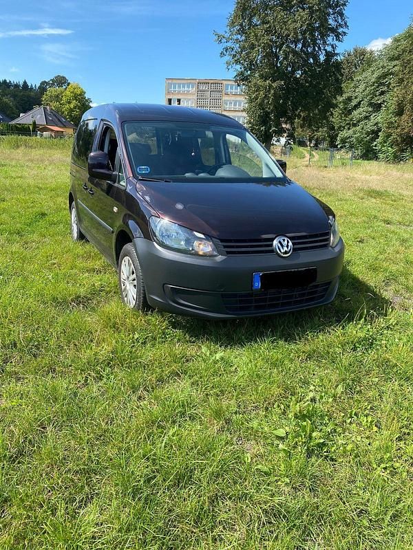 Gebraucht VW Caddy 102 PS (75 kW) 2014 Violet Van / Kleinbus