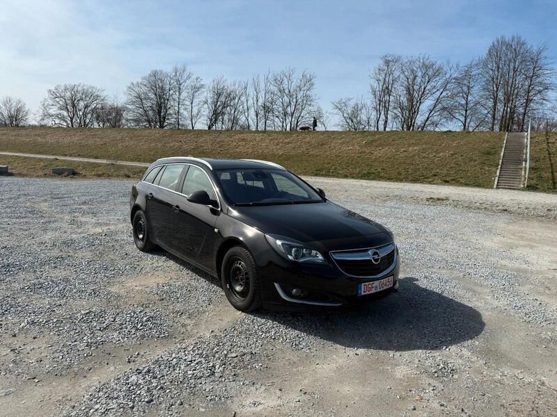 Schwarz Gebraucht 2017 Opel Insignia Kombi | 6.500 € (Superpreis) - Bild 1/4