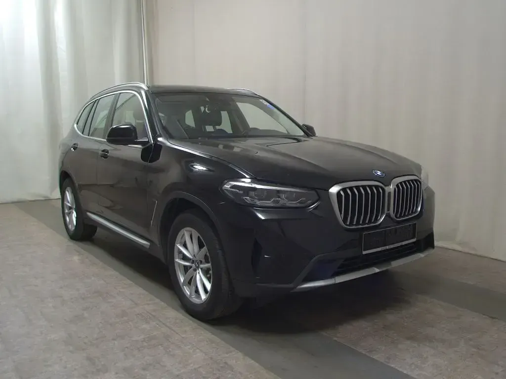 Gebraucht BMW X3 Sport Line 292 PS (214 kW) 2022 Schwarz ii SUV
