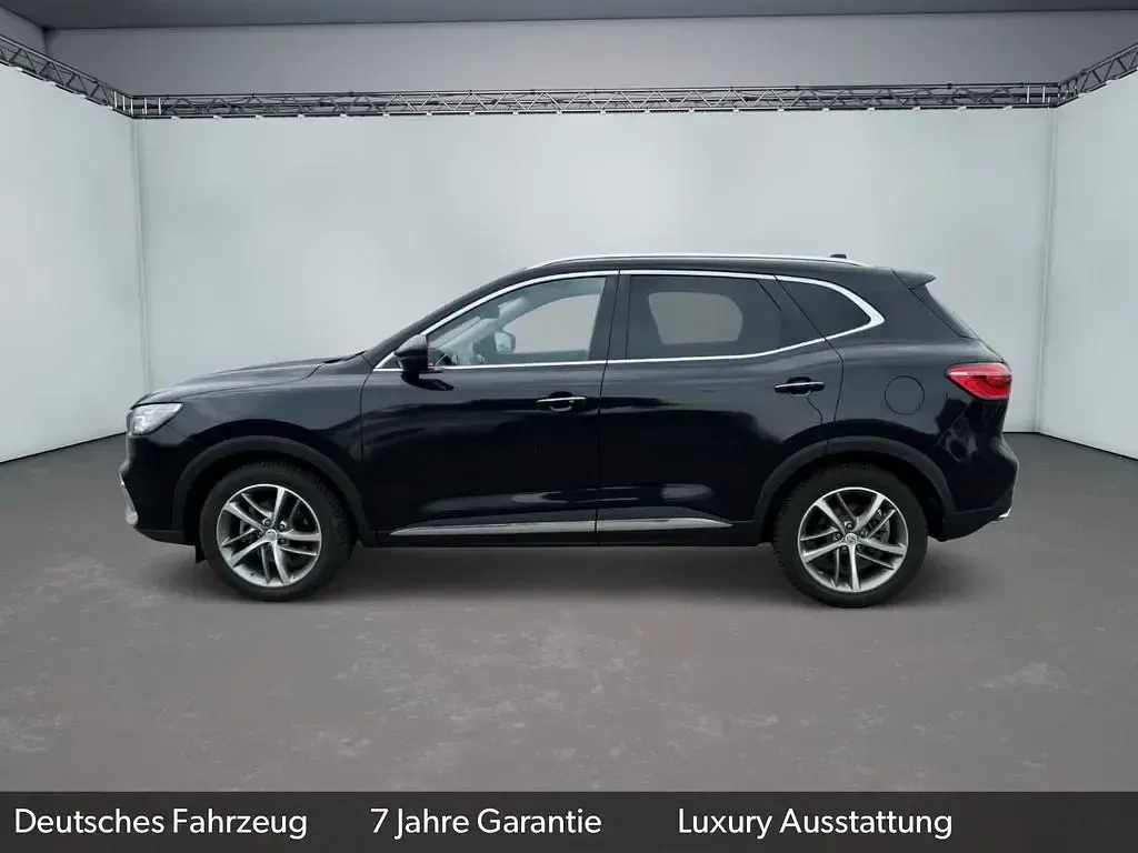 Gebraucht MG HS Luxury 162 PS (119 kW) 2023 Schwarz SUV