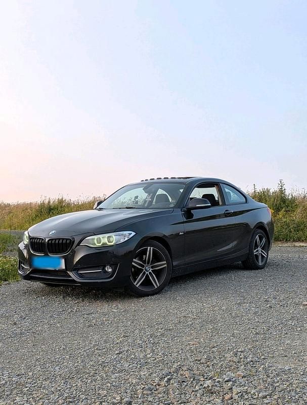 Gebraucht BMW 218 Sport Line 150 PS (110 kW) 2017 Schwarz Coupé