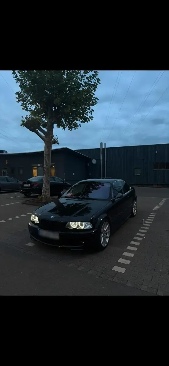Gebraucht BMW 320 Sport Line 172 PS (126 kW) 2003 Schwarz Coupé