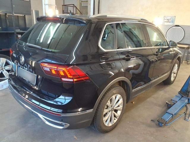 Gebraucht VW Tiguan Elegance 150 PS (110 kW) 2023 Schwarz SUV