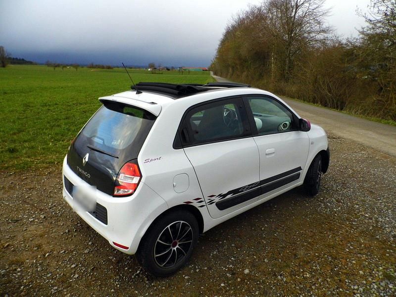 Gebraucht Renault Twingo 90 PS (66 kW) 2015 Weiß Kleinwagen