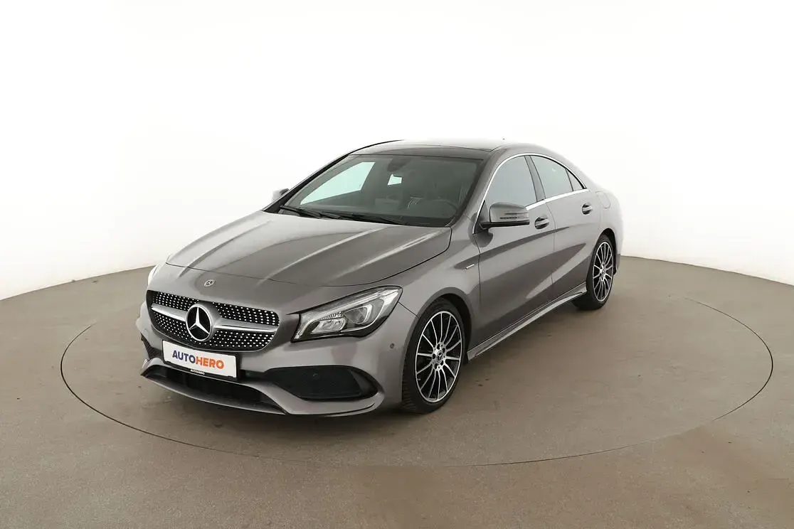 Gebraucht Mercedes CLA200 AMG line 156 PS (114 kW) 2018 Coupé