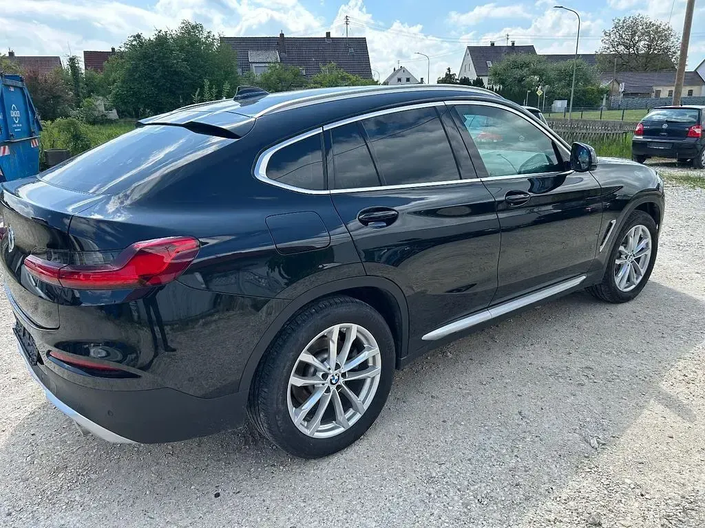 Gebraucht BMW X4 xLine 252 PS (185 kW) 2021 Schwarz SUV
