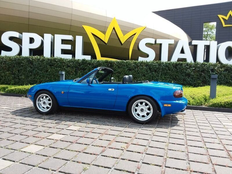 Gebraucht Mazda MX5 116 PS (85 kW) 1990 Blau Cabrio