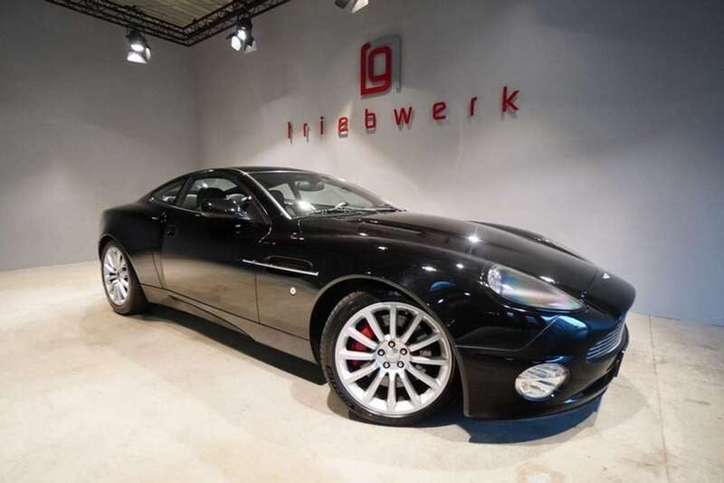Schwarz Gebraucht 2004 Aston Martin Vanquish Coupé | 83.941 € - Bild 1/3