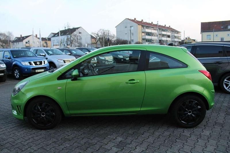Gebraucht Opel Corsa Energy 120 PS (88 kW) 2012 Grün Kleinwagen