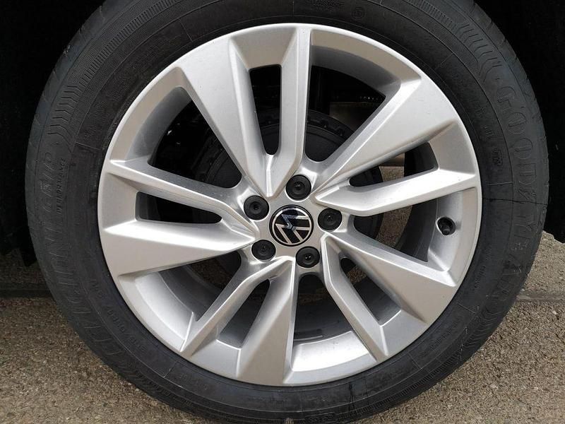 Neu VW Taigo Life 95 PS (69 kW) 2026 Deep black perleffekt SUV