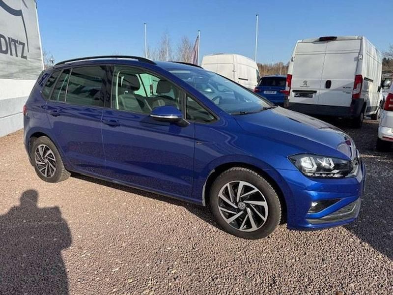 Gebraucht VW Golf VII Join 110 PS (80 kW) 2018 Blue dusk met Kombi