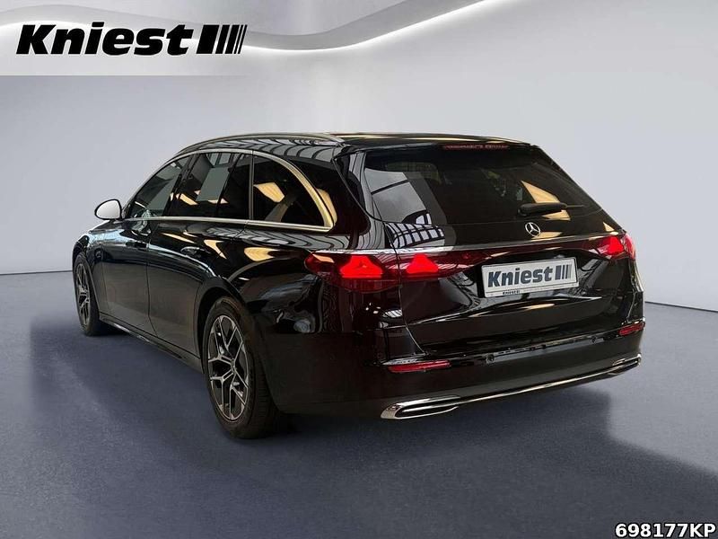 Gebraucht Mercedes E200 Avantgarde 204 PS (150 kW) 2023 Unilack schwarz Kombi