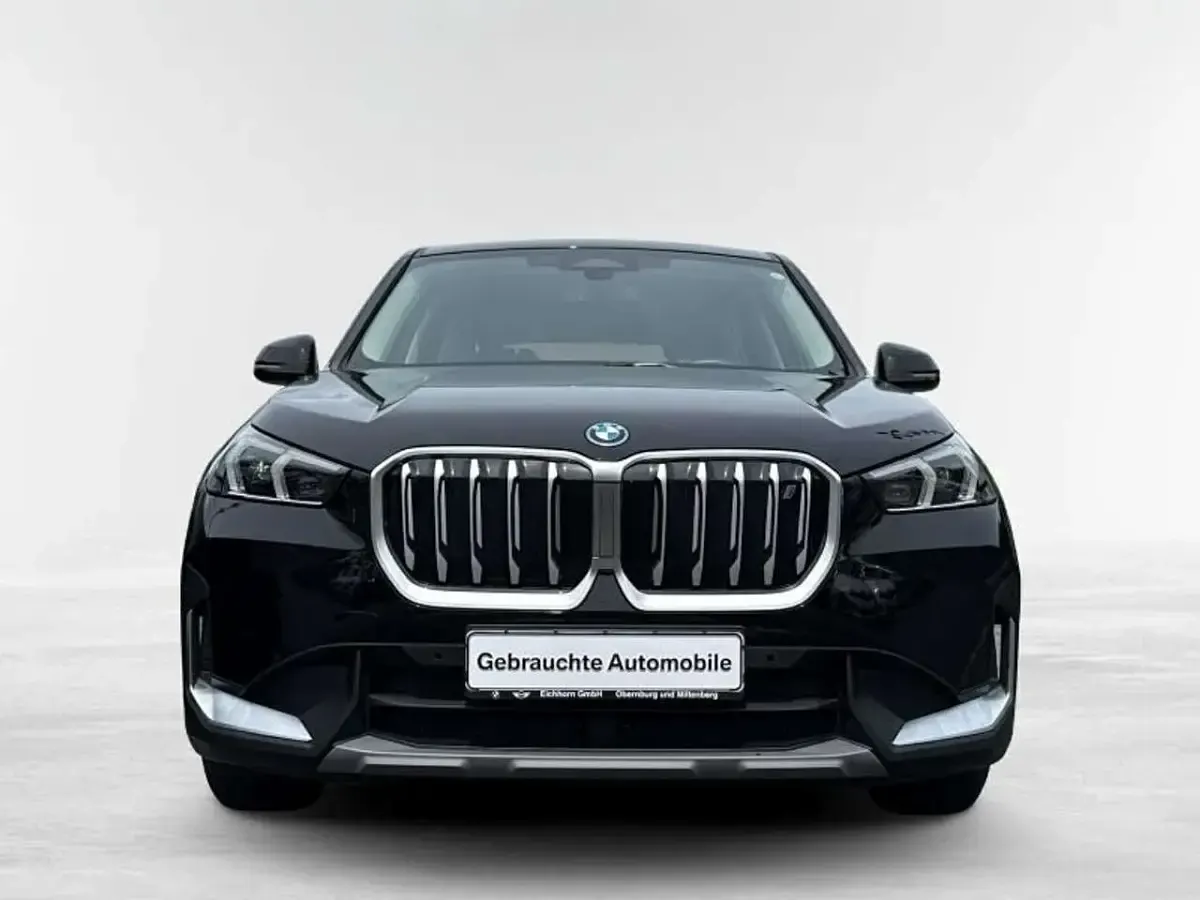 Gebraucht BMW iX1 Performance 225 kW (306 PS) 2023 Schwarz SUV