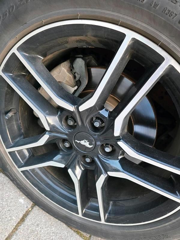 Gebraucht Ford Mustang 317 PS (233 kW) 2019 Rot Coupé