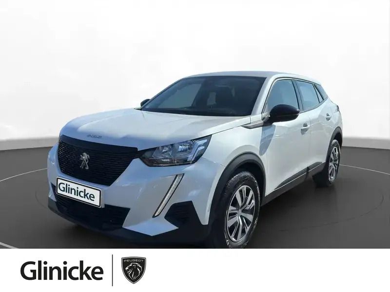 Weiß Gebraucht 2022 Peugeot 2008 Active SUV | 16.490 € (Guter Preis) - Bild 1/4