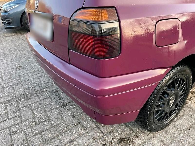 Gebraucht VW Golf Cabriolet 101 PS (74 kW) 1998 Violet Cabrio
