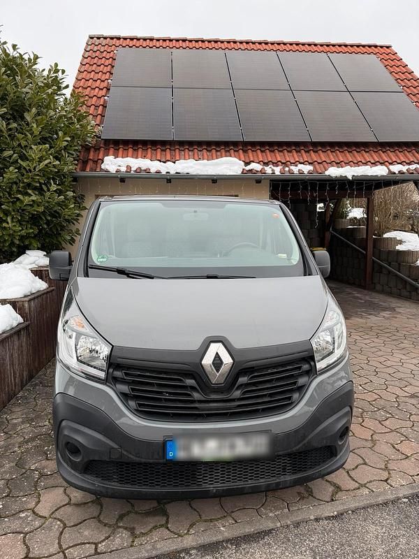Gebraucht Renault Trafic 125 PS (91 kW) 2016 Grau Van / Kleinbus