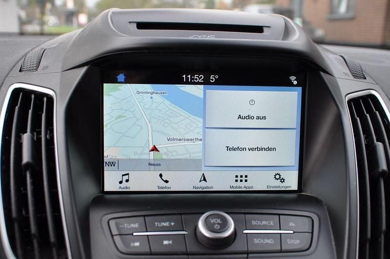 Gebraucht Ford C-MAX Titanium 150 PS (110 kW) 2019 Grau Van / Kleinbus