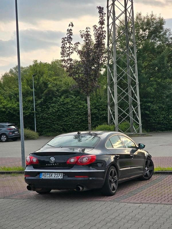 Schwarz Gebraucht 2009 VW CC R Limousine | 7.800 € (Guter Preis) - Bild 1/4