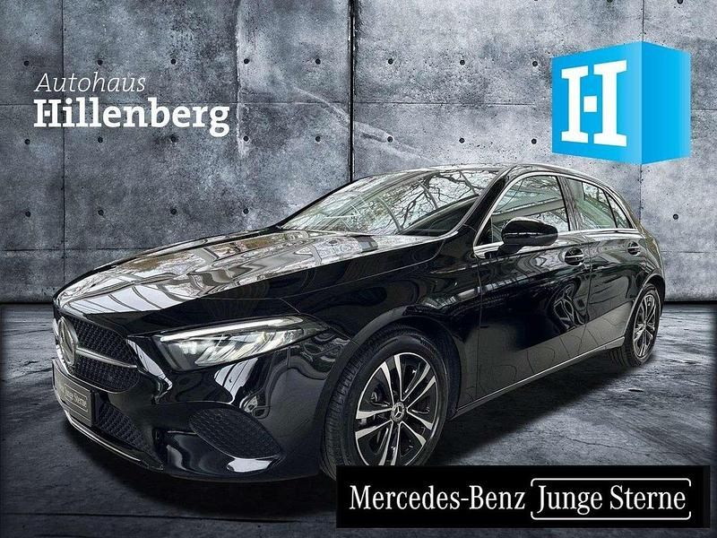 Gebraucht Mercedes A200 Advanced 163 PS (119 kW) 2024 lack kosmosschwarz Limousine