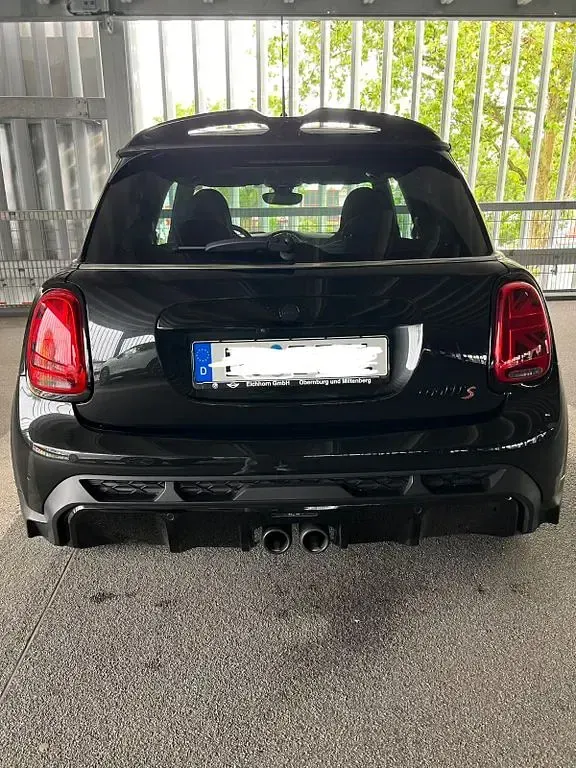 Gebraucht Mini John Cooper Works 178 PS (130 kW) 2023 Schwarz Kleinwagen