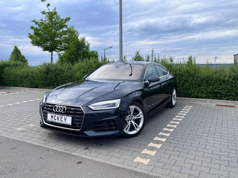 Blau Gebraucht 2018 Audi A5 Sportback Sport Limousine | 19.900 € (Etwas zu teuer) - Bild 1/4