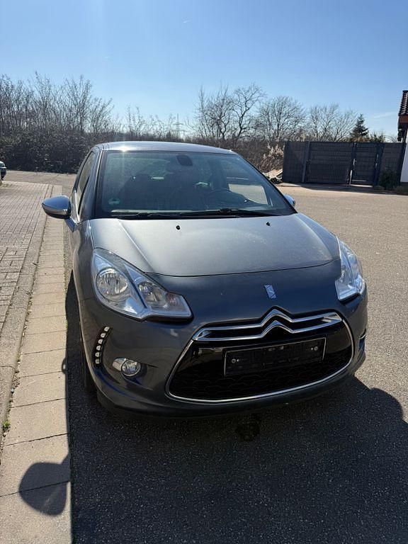 Gebraucht Citroën DS3 Sport Chic 156 PS (114 kW) 2011 Grau Kleinwagen